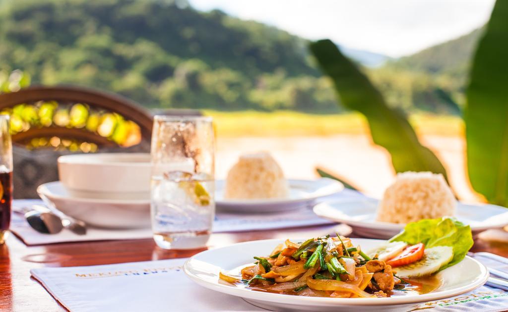 Mekong Riverview Hotel Luangprabang Kültér fotó