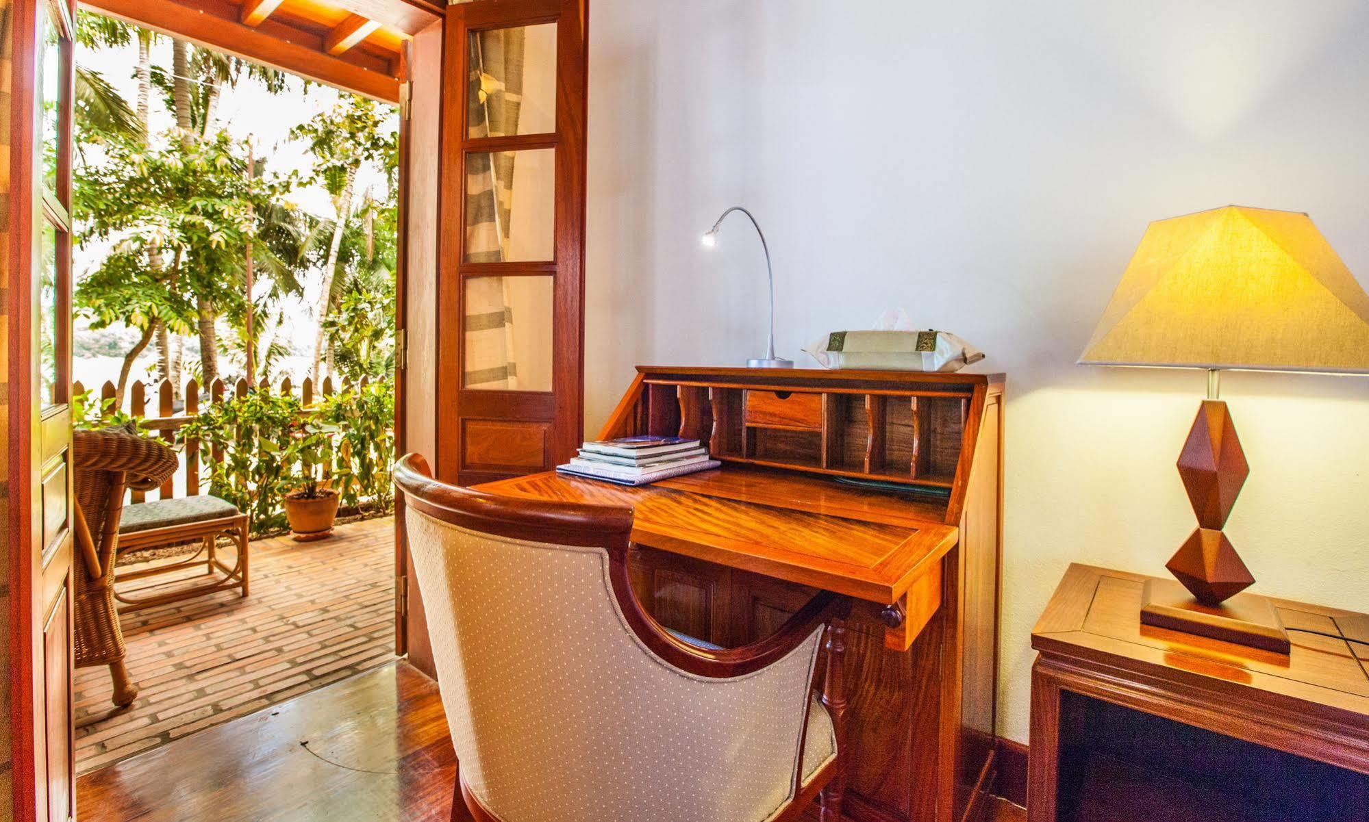 Mekong Riverview Hotel Luangprabang Kültér fotó